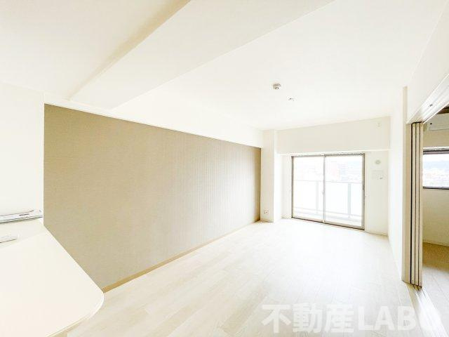 ベルンガーデン勝山北の居間・リビング