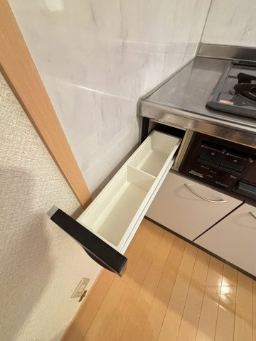 【キッチン】 | Amitie | 退去前のため別部屋の写真です。現況を優先します。
