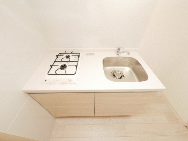 アドバンス上町台シュタットのキッチン