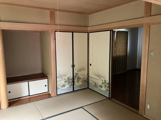 和歌山市市小路の和室