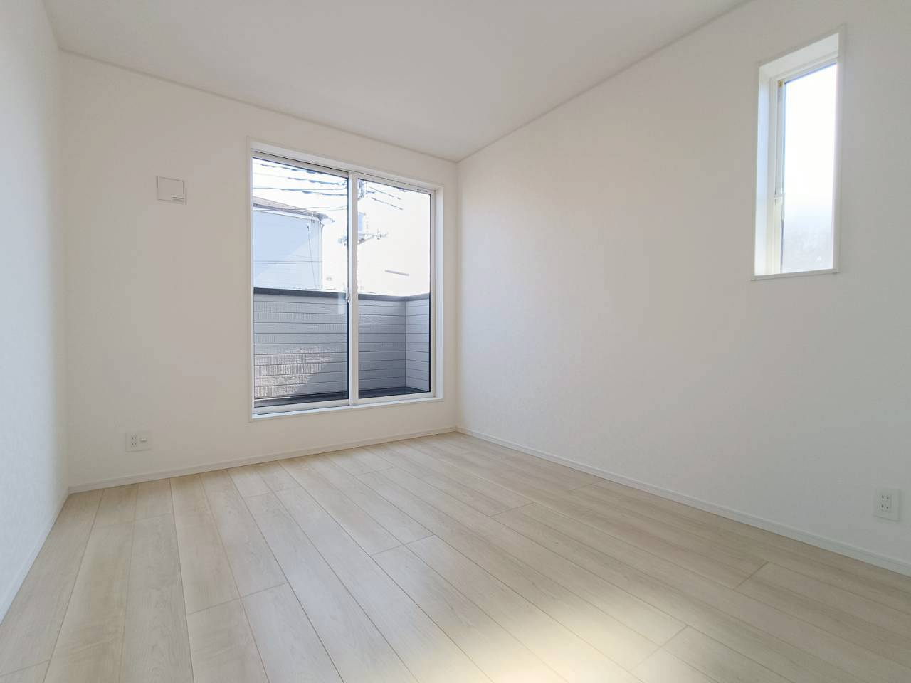 八潮市　木曽根　新築戸建　全4棟の洋室|落ち着いた色調の洋室です