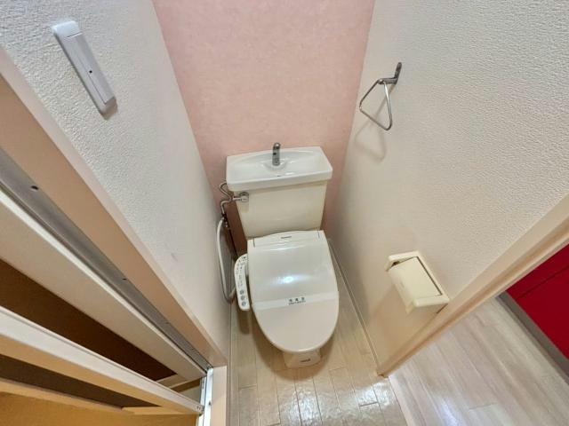ジュネス白国のトイレ