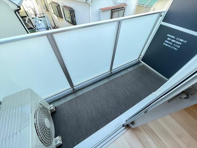 ＧＥＮＯＶＩＡ板橋東山町ｓｋｙｇａｒｄｅｎのバルコニー