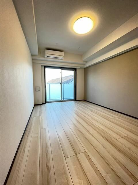 ＧＥＮＯＶＩＡ板橋東山町ｓｋｙｇａｒｄｅｎの居間・リビング