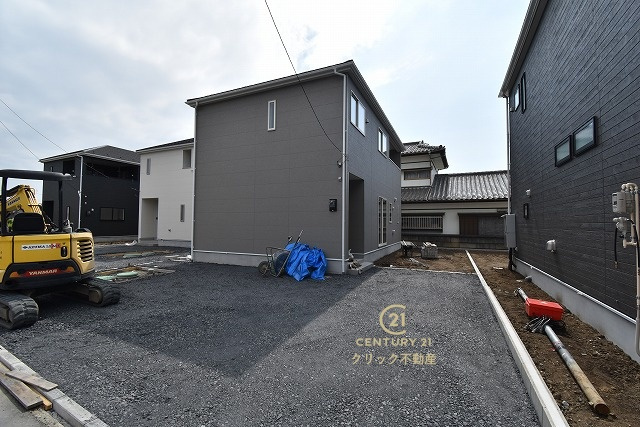 Cradlegarden　 ひたちなか市平磯町　第2　3の駐車場|駐車場は十分なスペース。ご家族それぞれが車をご所有の場合や、来客の際も安心です。
内覧可能です。ご予約はHPから、またお電話でもお気軽にどうぞ。