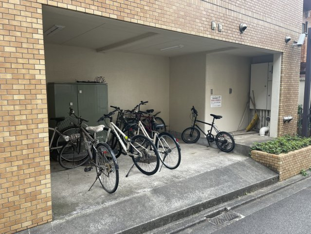 ライオンズマンション用賀のその他共用部分|駐輪場