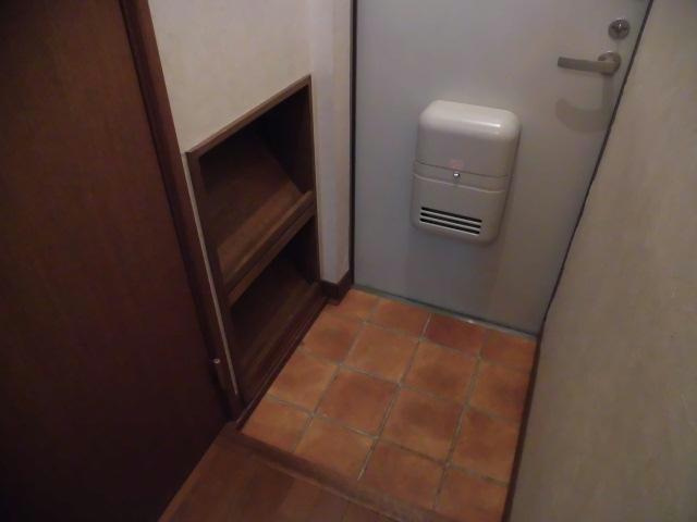 トマトハウスの玄関