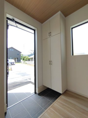 【玄関】 | アーバンスタイル前橋市北代田町2期ー②