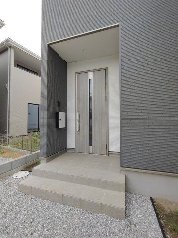 【玄関】 | アーバンスタイル前橋市北代田町2期ー①
