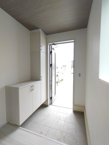 【玄関】 | アーバンスタイル前橋市北代田町2期ー①