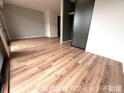 【居間・リビング】 | ラパルテール 壱番館 輝