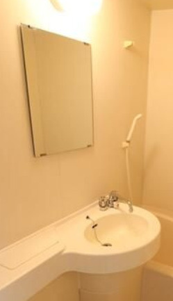 アーバンクレスト板橋の洗面所