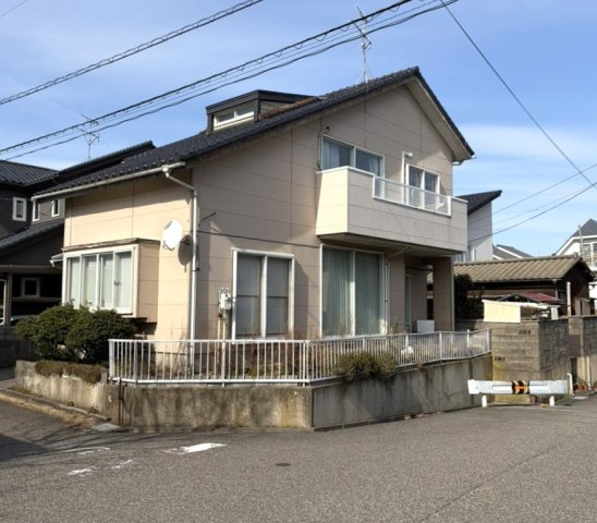 新潟市中央区関南町の外観