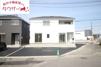【外観】 | 安積第一小学校・安積中学校区　GRADLE GAEDEN 郡山市安積荒井　第３　全２棟　２号棟 | 南側から見た現状写真です！　日当たり良好の物件です♪