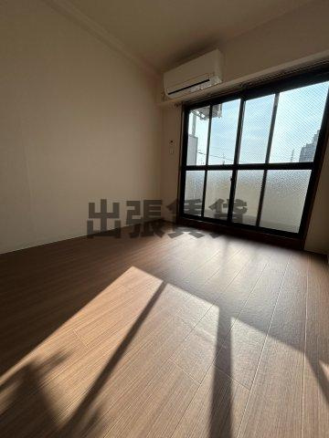 仲介手数料0円！！サンライトマンションの洋室