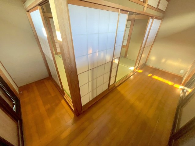 学園朝日元町戸建の内装