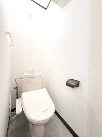 【 仲介手数料半額対象物件 】ハミングタウン久留米G棟のトイレ|きれいなトイレ