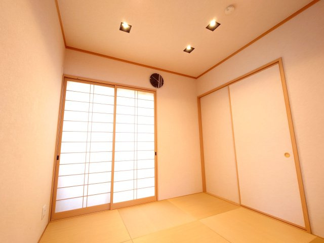 泉大津市松之浜町１丁目　戸建の和室|和室４．５帖