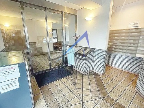 朝日シティパリオ三ノ輪のエントランス|エントランスです。