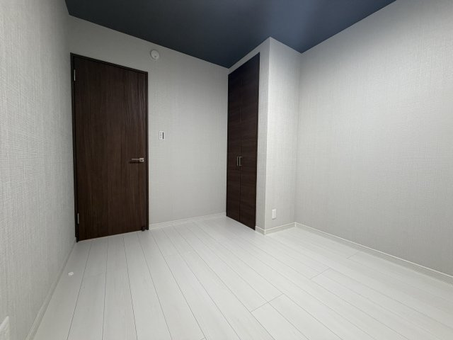 今津水波町新築戸建の洋室