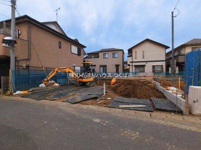 【前面道路含む現地写真】 | 取手市井野台5期　新築戸建　1号棟