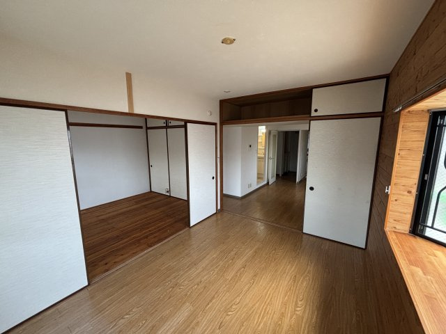 ベルカーサ橋本の外観