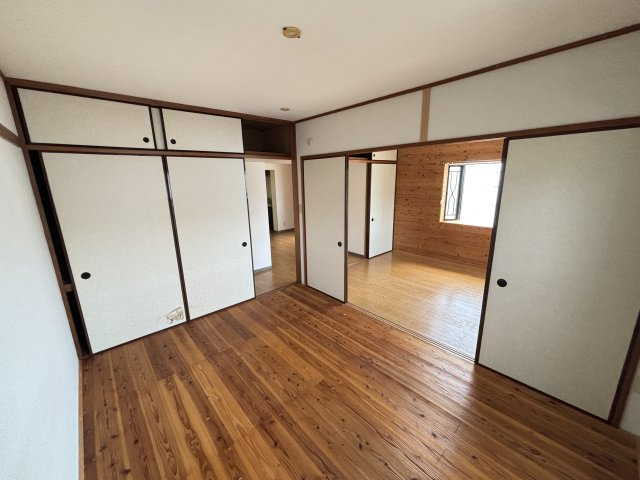 ベルカーサ橋本の外観