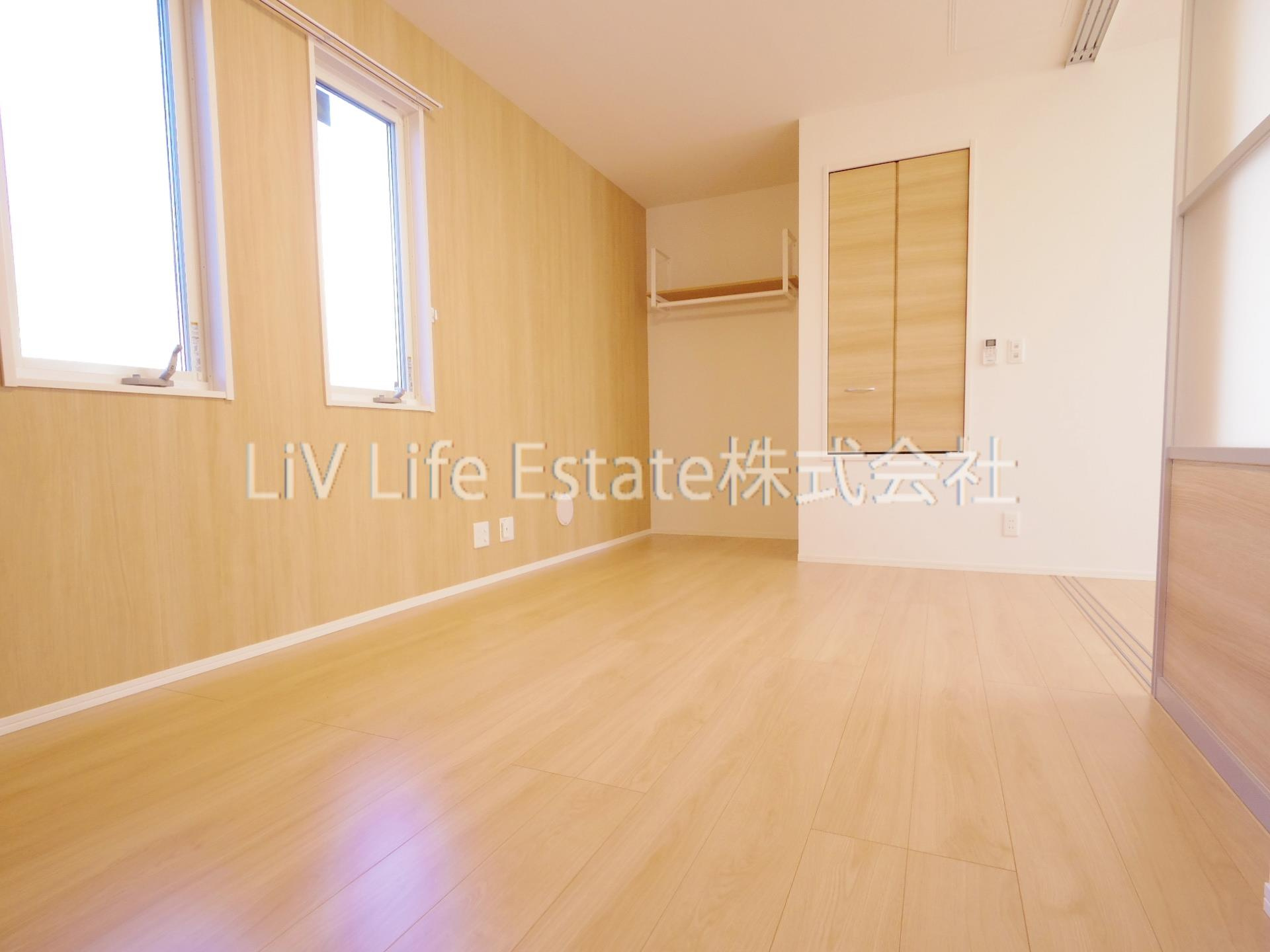ブルースカイ　旧）D-room小平駅北口の居間・リビング