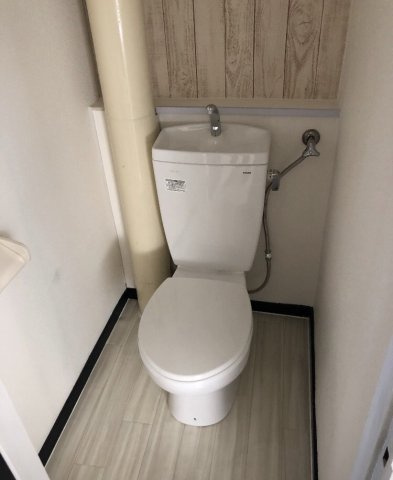 大阪市港区池島３丁目の中古マンションのトイレ|シンプルで使いやすいトイレです