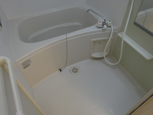 フェリアⅡの浴室