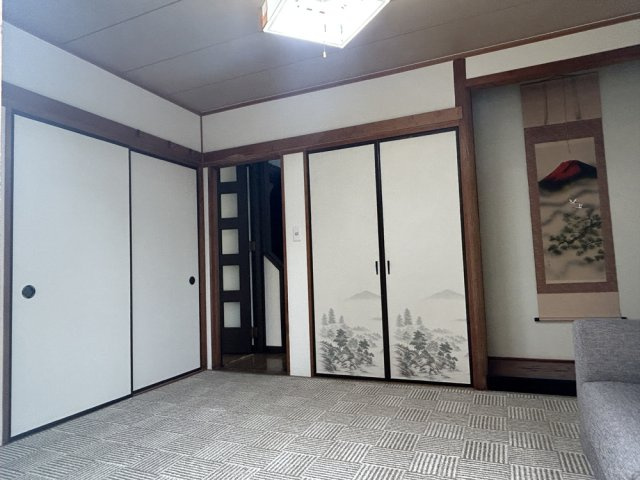 龍ケ崎市長山８丁目　中古の和室