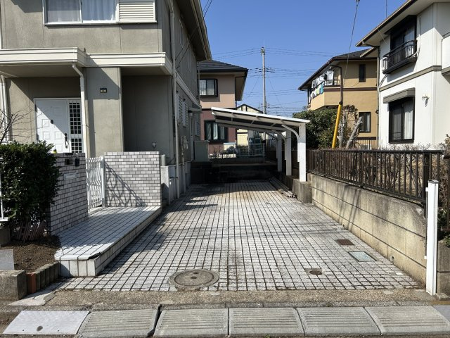 龍ケ崎市長山８丁目　中古の駐車場