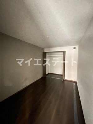 【寝室】 | KARIN８