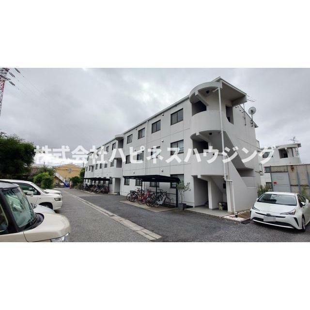 ＩＮＯＶＥ松戸六高台B棟～イノベマツドロッコウダイビートウ～の駐車場