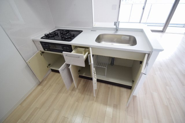 リーサ・ボニートのキッチン|キッチン収納