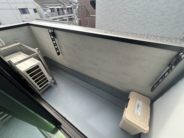 ＥＩＪＵ加島Ｂのバルコニー