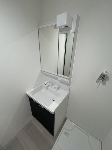 ＥＩＪＵ加島Ｂの独立洗面台