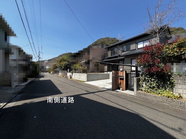 【前面道路含む現地写真】 | 高知市春野町南ケ丘９丁目
