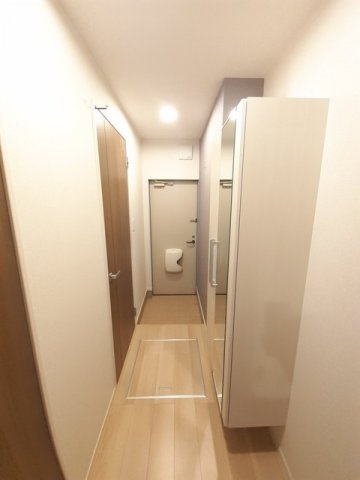 コンフォート末武中の玄関