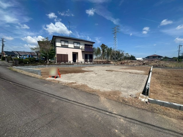 島田市金谷根岸町／　新築戸建の前面道路含む現地写真