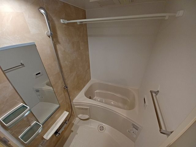 へーベルメゾン高宮の浴室