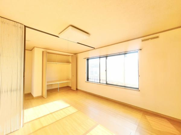  | 東金市広瀬　中古戸建 | 2階　洋室　11畳