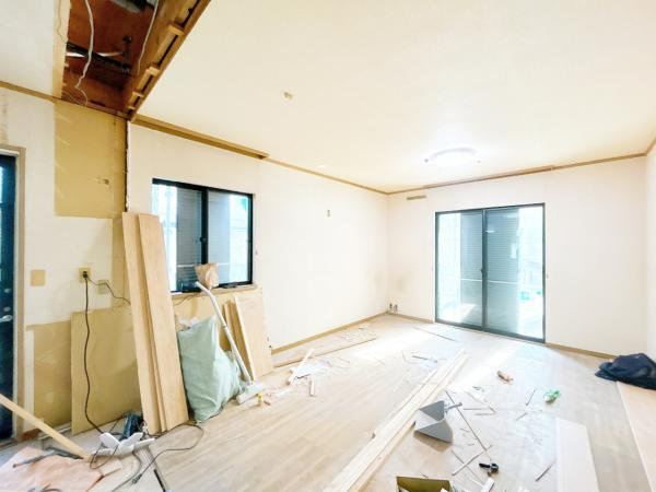 【居間・リビング】 | 東金市広瀬　中古戸建