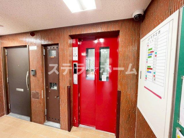 日商岩井第7緑地公園マンションのその他共用部分|エレベーターです