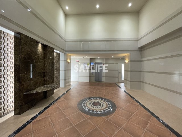 Luxe布施駅前のロビー