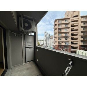 アブレスト野間のバルコニー