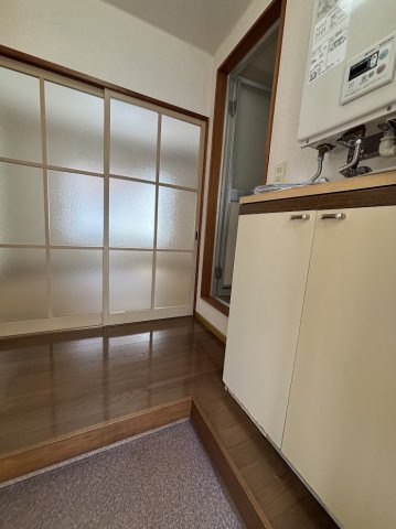 アルカサル豊田の玄関