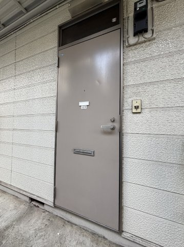 アルカサル豊田の玄関