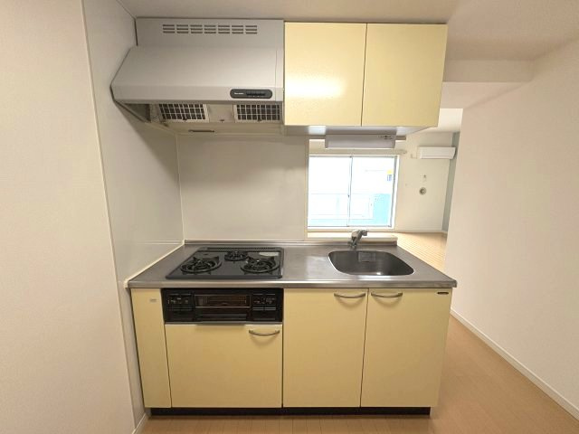 コルトーナ壱番館のキッチン|入居中につき、同タイプのお部屋の参考写真となります