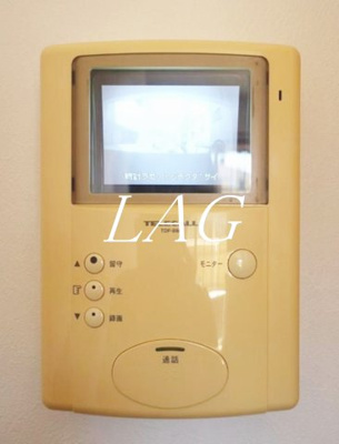 【セキュリティ】 | セレッソＵ | モニター付きインターホンです。